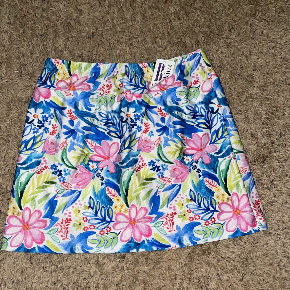 B skins Skort Size L